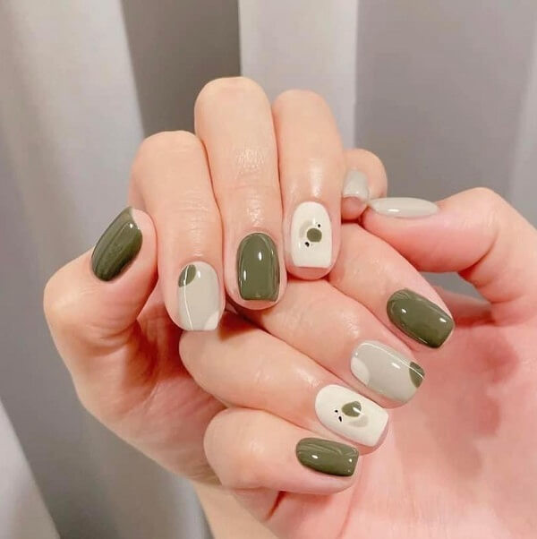 Mẫu nail xanh ngọc đơn giản