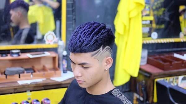 Kiểu tóc mohican ngắn kết hợp fade