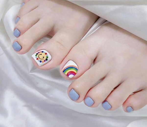 Mẫu nail chân vẽ cute 9