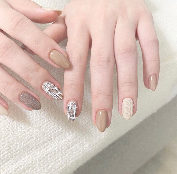 nail kẻ sọc hàn quốc 2