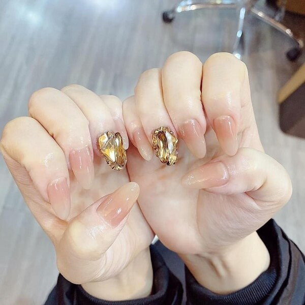 Mẫu nail đi biển màu pastel