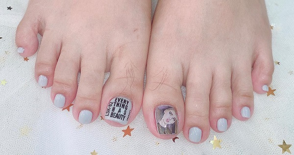 Mẫu nail hoạt hình đơn giản với hình vẽ chú vịt