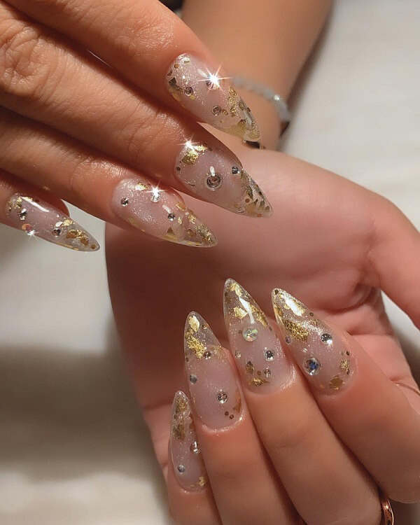 Mẫu nail kim tuyến kiểu Pháp