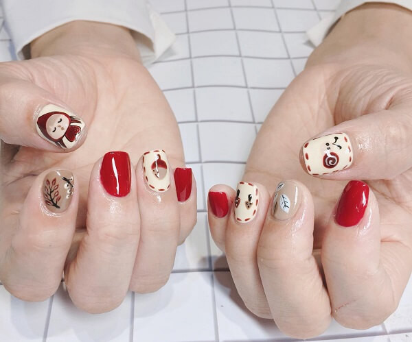 alt: Mẫu nail móng ngắn cute với họa tiết trái cây