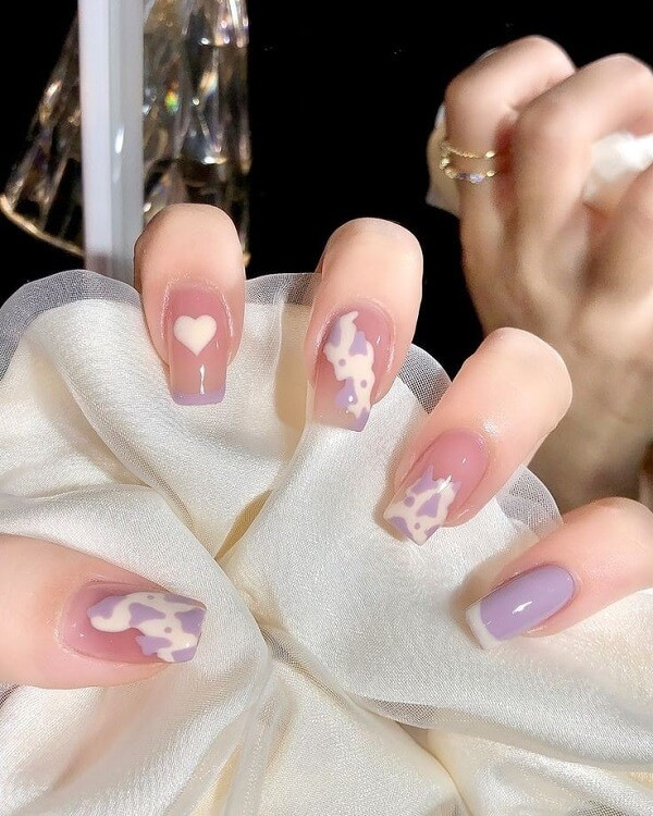 alt: Mẫu nail xinh cute với họa tiết hoạt hình