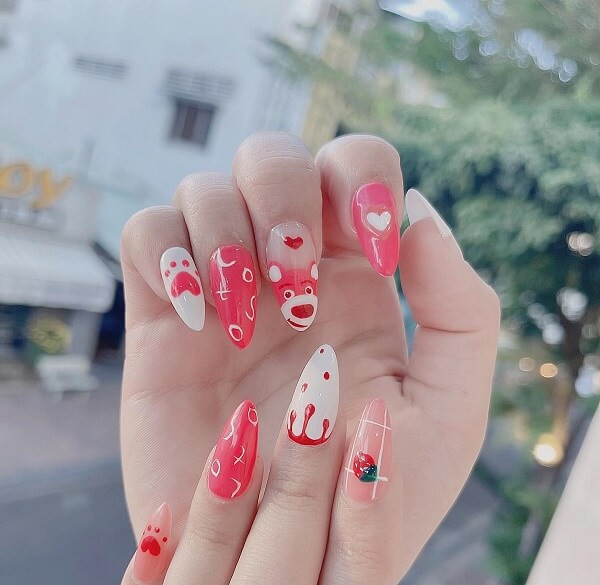 Vẽ nail hoạt hình chú heo con đáng yêu