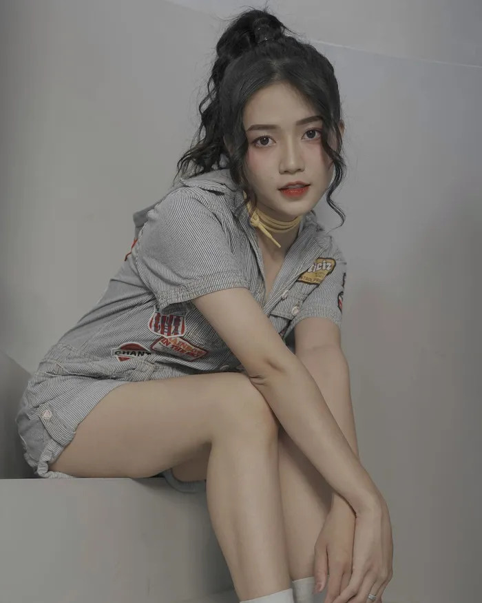 An Vy Fap TV diện bikini sexy, tôn lên vẻ đẹp ngọt ngào