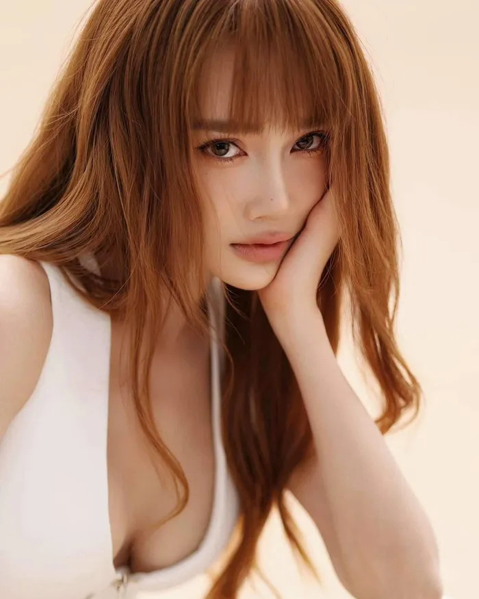 Nhã Phương sexy thu hút mọi ánh nhìn