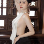 Diễm My 9x bikini khoe vóc dáng nuột nà say đắm lòng người