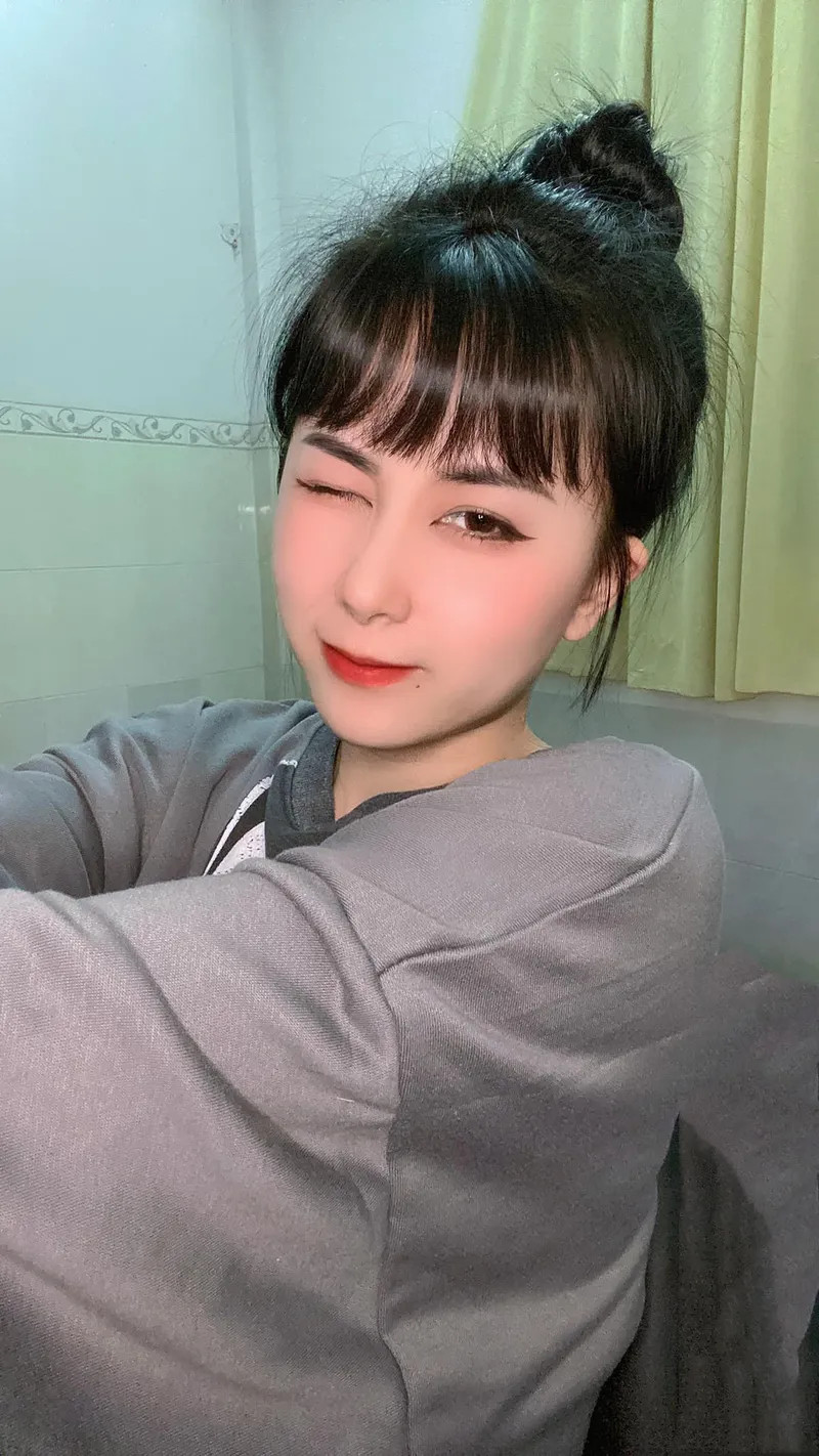 Khoảnh khắc đáng yêu của Kim Tuyến FAPtv