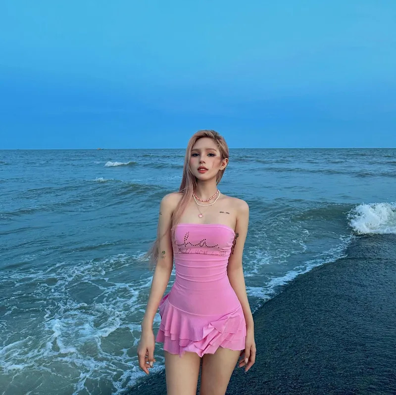 Bikini gợi cảm của Xoài Non